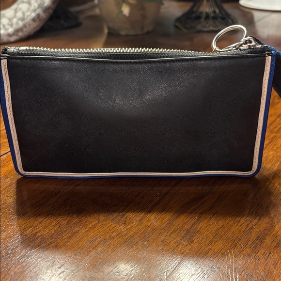 TORY BURCH WRISTLET WALLET LEATHER IN MULTICOLOR - Picture 10 of 13